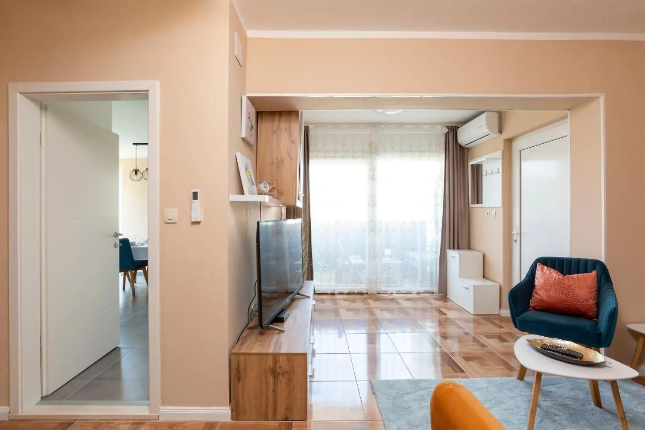 Apartment Valleris Bale 0*,  Croatia