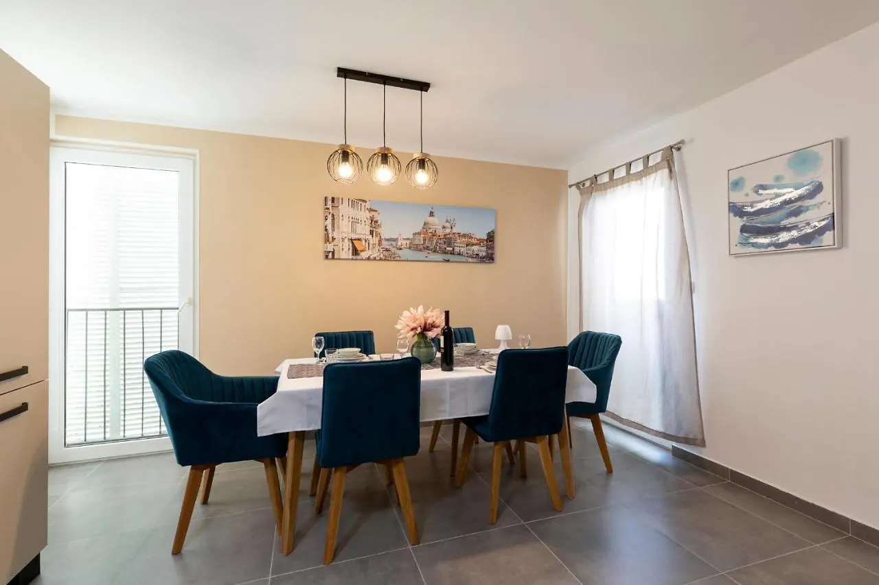 Apartment Valleris Bale Croatia