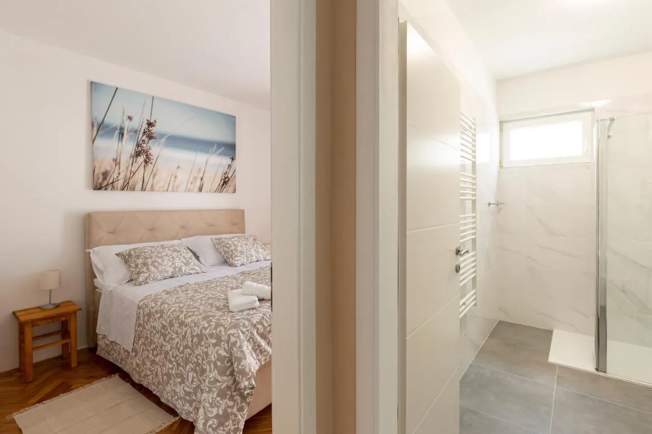 Apartment Valleris Bale Croatia