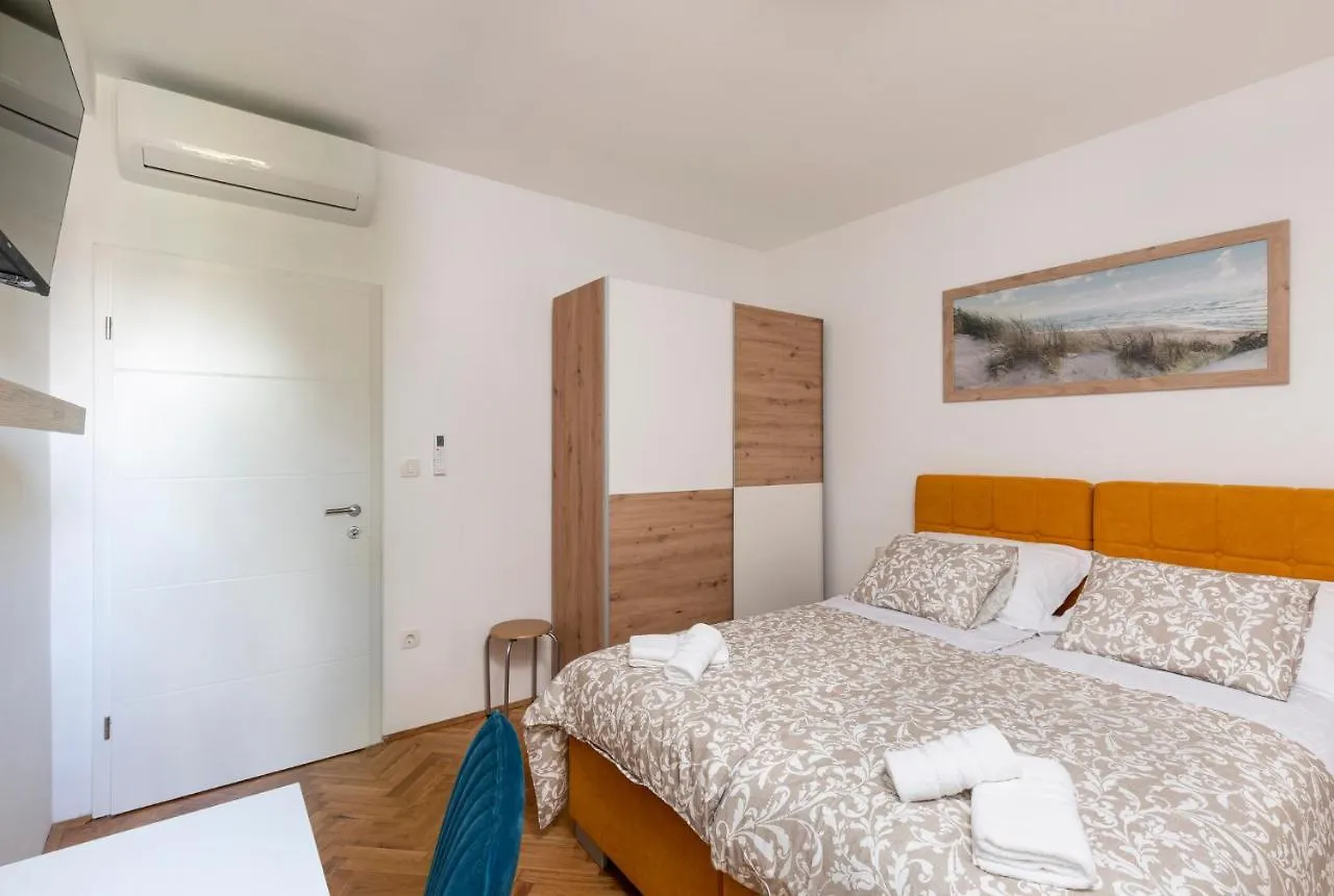 Apartment Valleris Bale