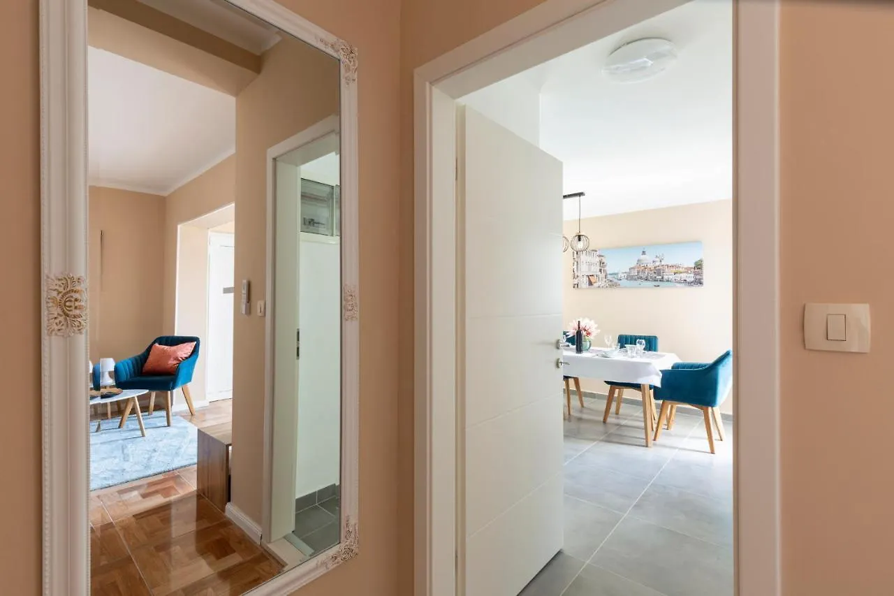 Apartment Valleris Bale
